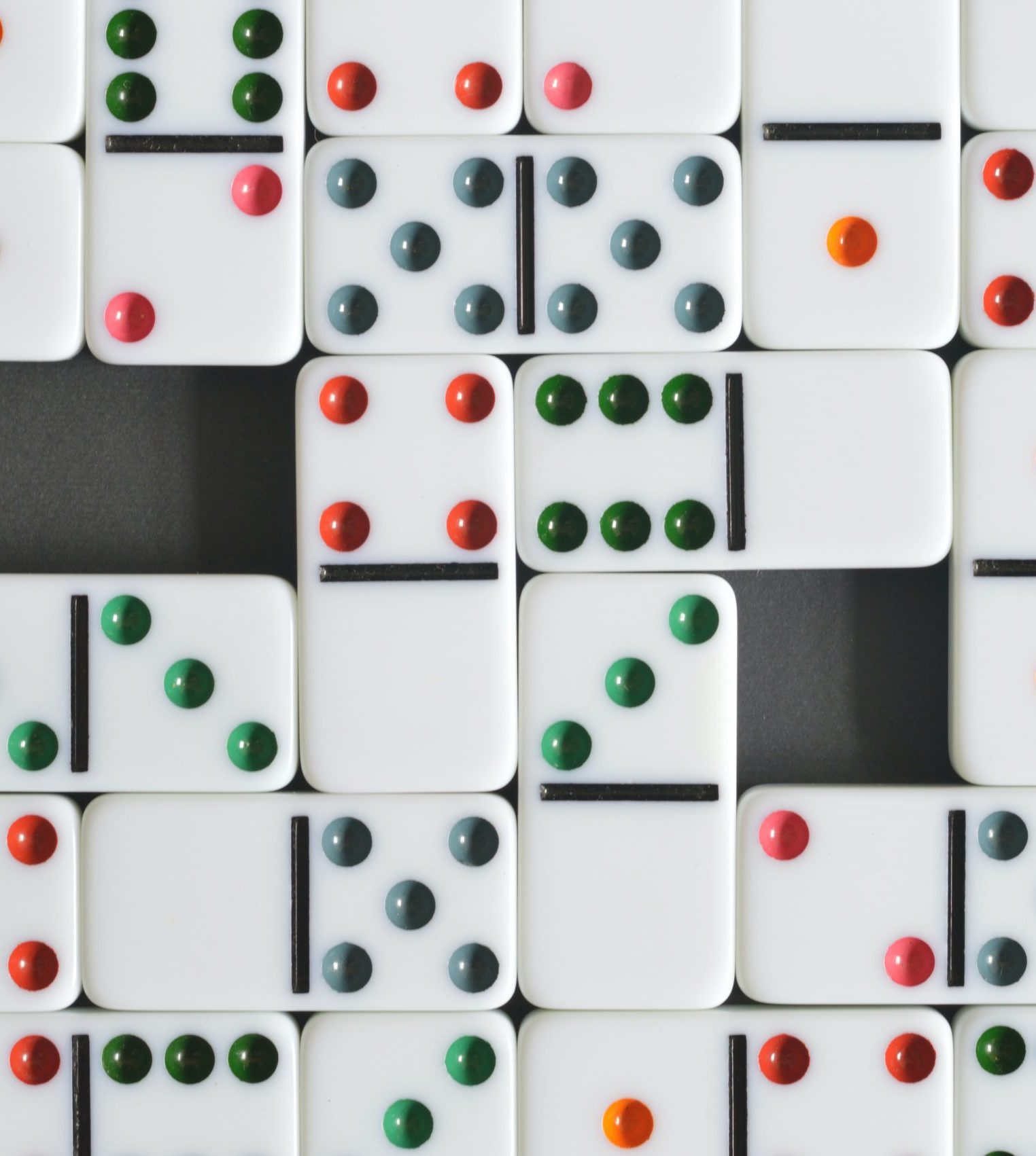 Dominos